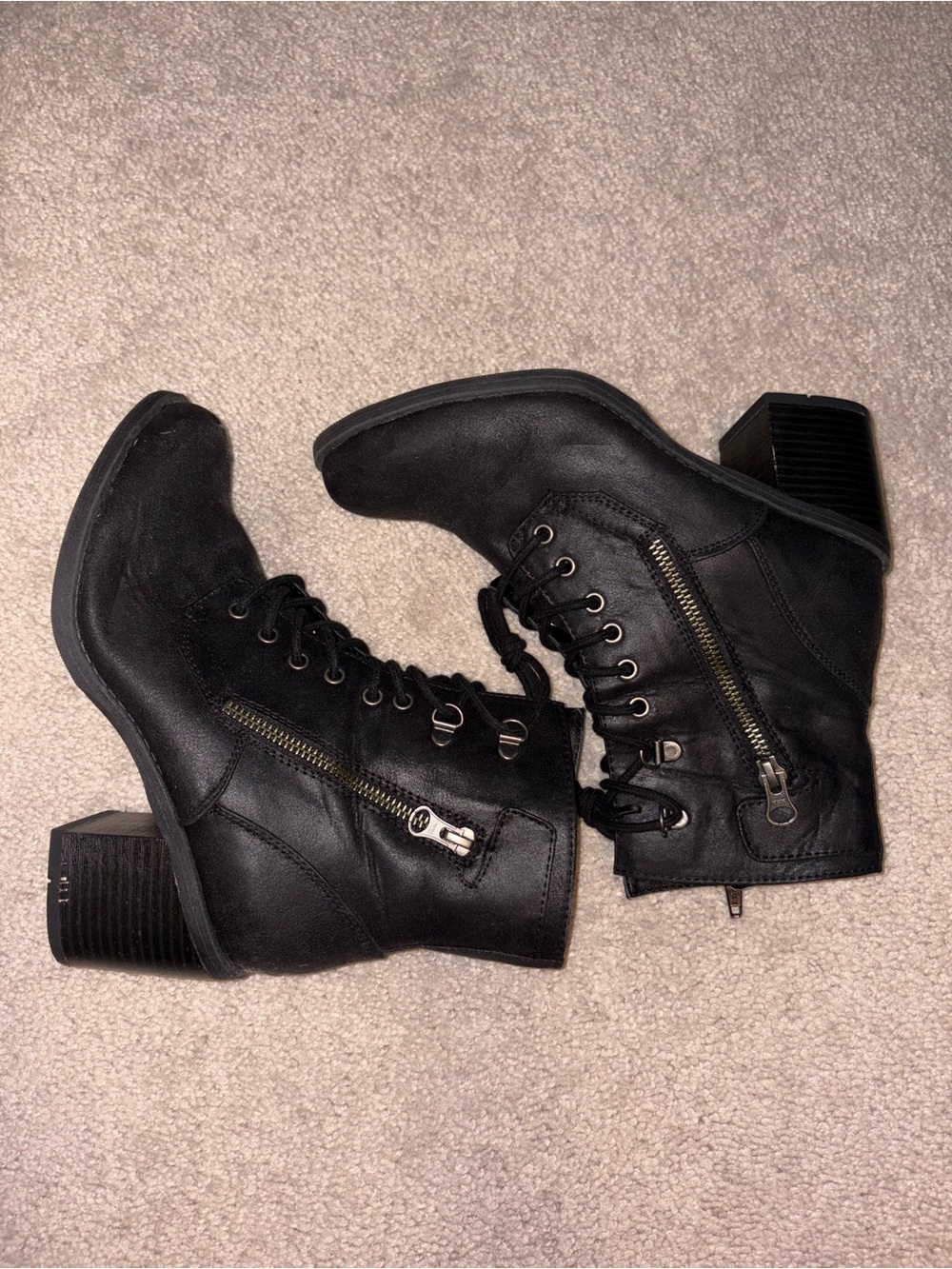 White Mountain Black Lace-Up Block Heel Ankle Boots